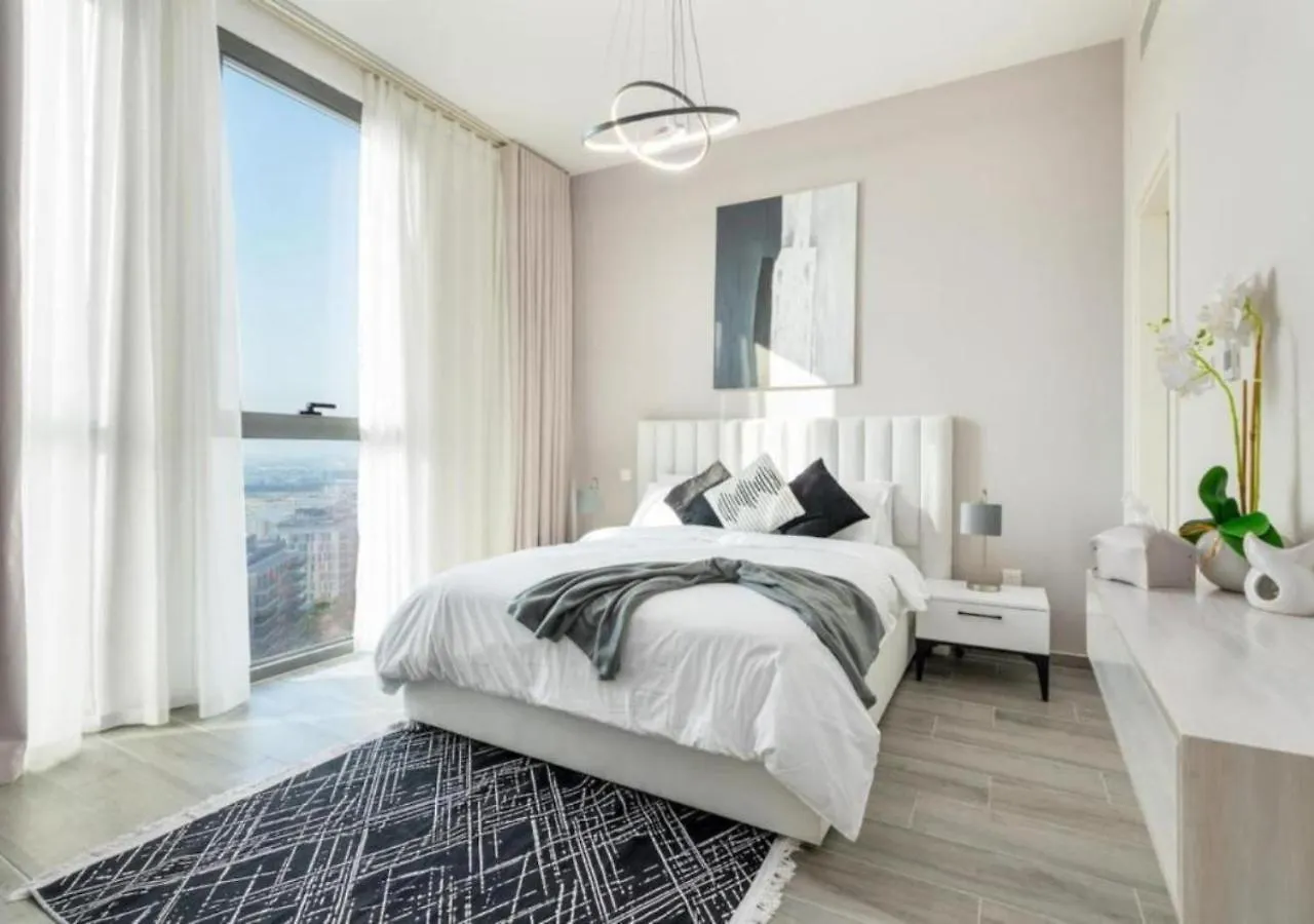Apartment Chic 2Br Apt With Captivating City Views In Dubai By Vibel United Arab Emirates
