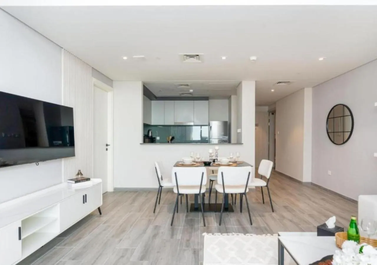 Apartment Chic 2Br Apt With Captivating City Views In Dubai By Vibel United Arab Emirates